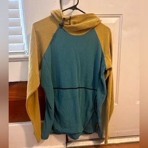 Melanzana sweater